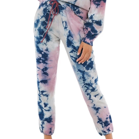NWT DAYDREAMER Rouge Storm Tie-Dye Jogger in Rouge Storm Size Small - Picture 4 of 15